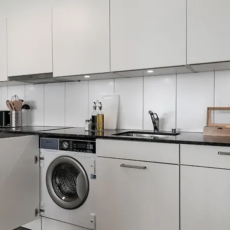 Spirit - #2 - Zentral - Parkplatz * Бриенц