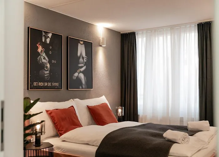 Spirit - #2 - Zentral - Parkplatz