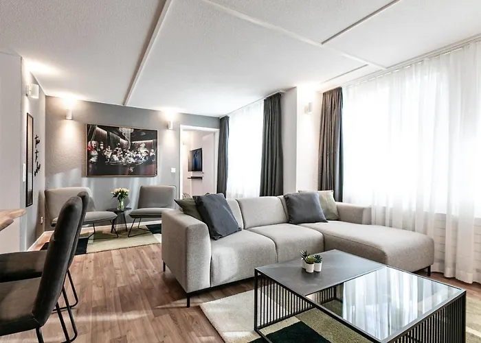 Spirit - #2 - Zentral - Parkplatz Бриенц